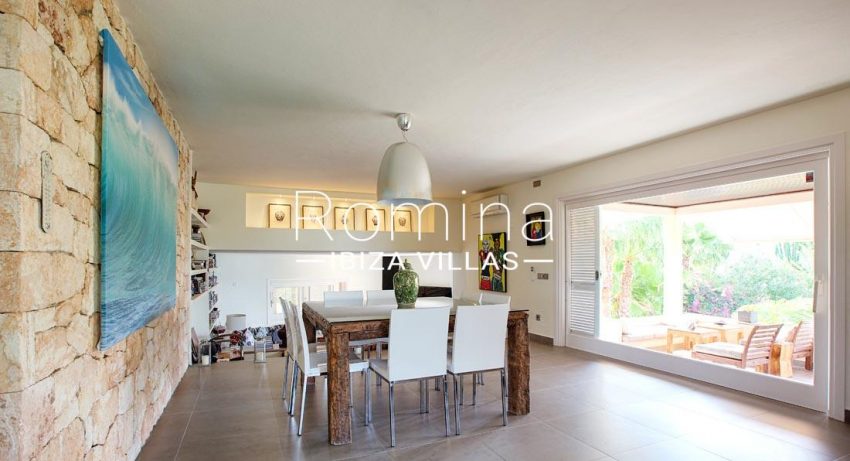 villa handia ibiza-3dining area