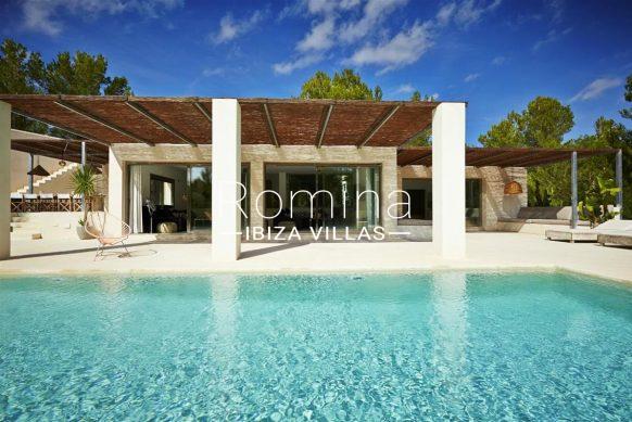RV445 VILLA DESIGN