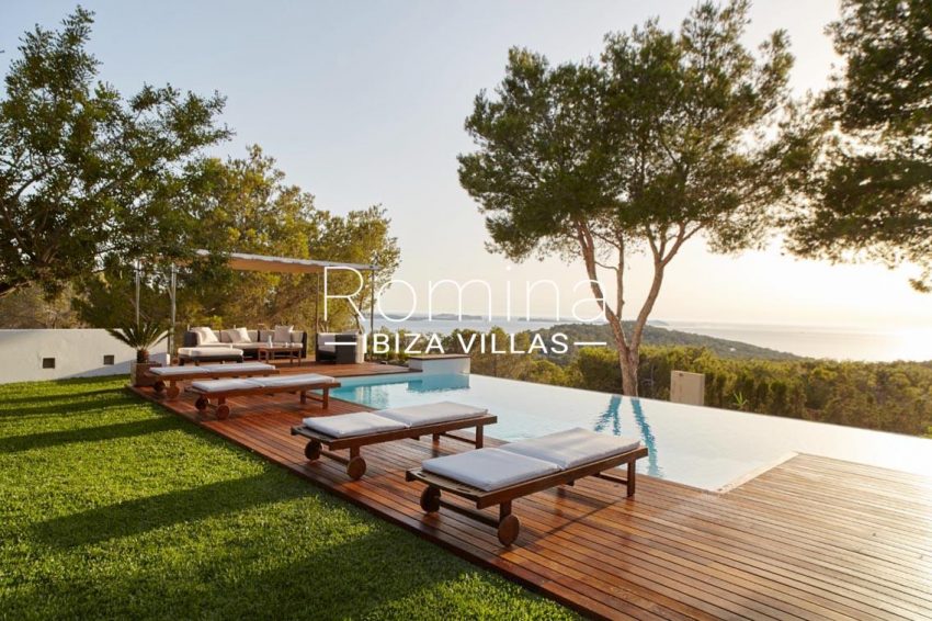 villa somchai ibiza-1pool terrace esea view2