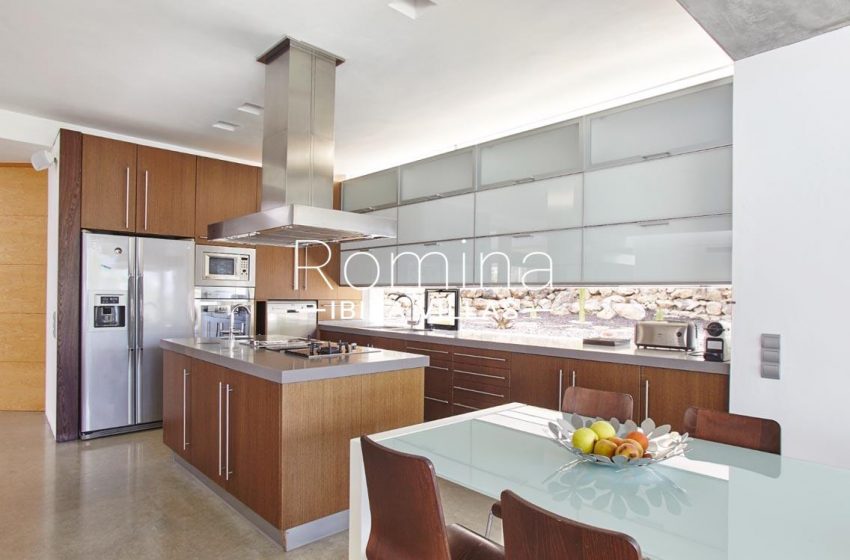 villa somchai ibiza-3zkitchen