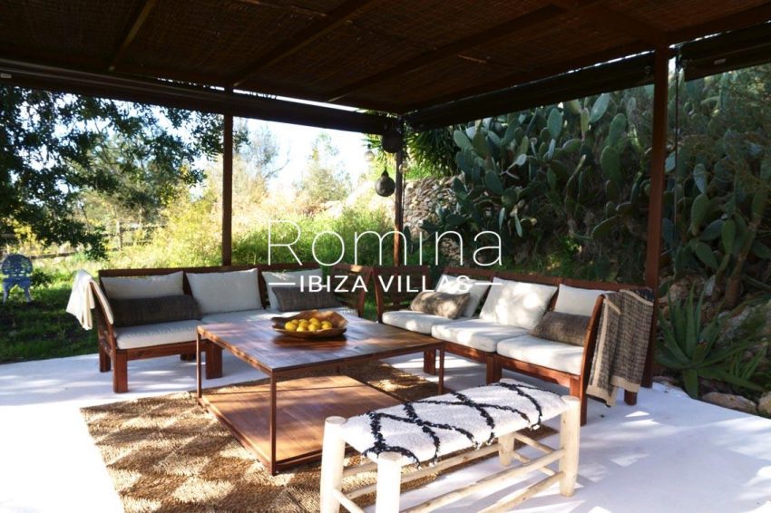 finca las palmeras ibiza-2pergola terrace sitting area