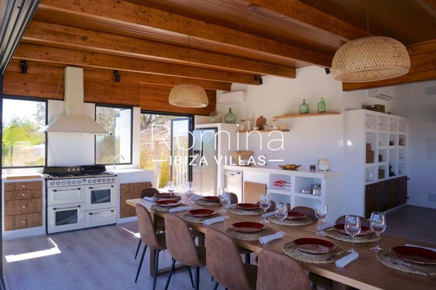 finca las palmeras ibiza-3dining room kitchen2