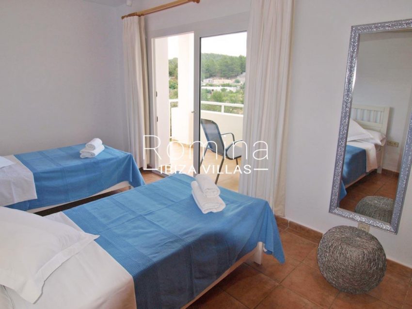 casa pouas ibiza-4bedroom twin2 terrace