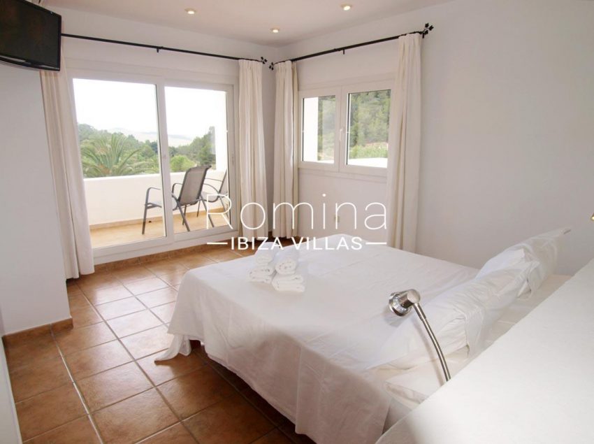 casa pouas ibiza-4double bedroom terrace