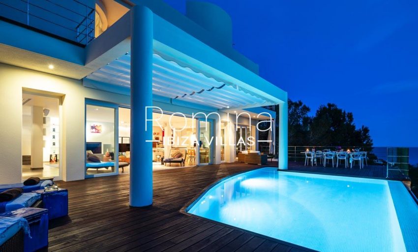 villa sedna ibiza-2pool facade by night