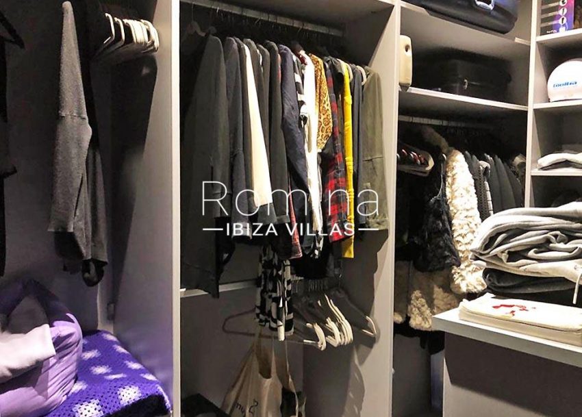 apto dila ibiza-4zdressing