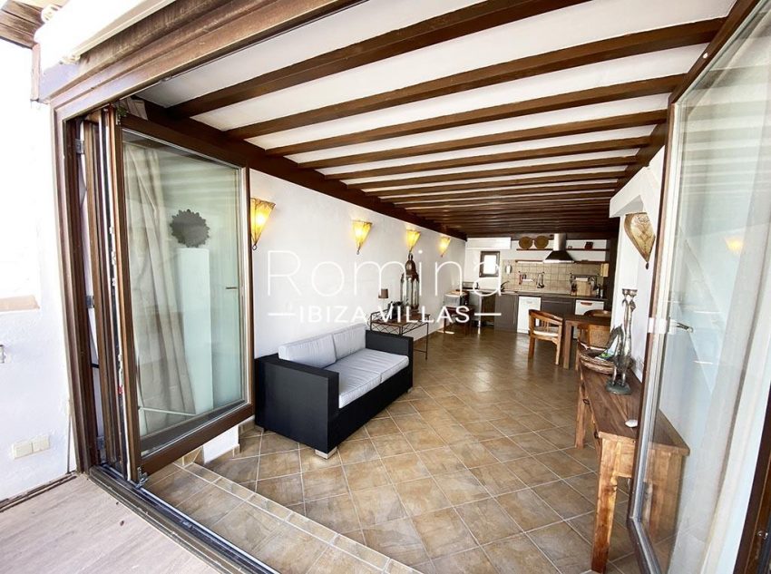 romina-ibiza-villas-rv-667-29-duplex-mary-3living room kitchen