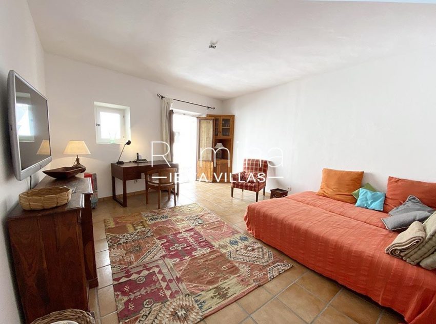 romina-ibiza-villas-rv-667-29-duplex-mary-4bedroom2