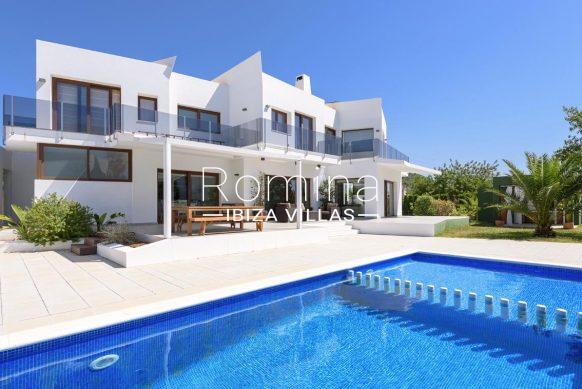 RV699 VILLA MARGY