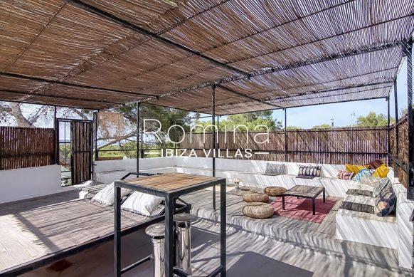 RV747-51 CASA PEONIA