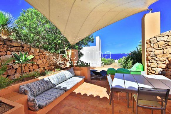 RV773-01 VILLA CAPRI