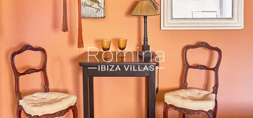 romina-ibiza-villas-rv-813-62-guest-house-andrea-4bedroom orange detail