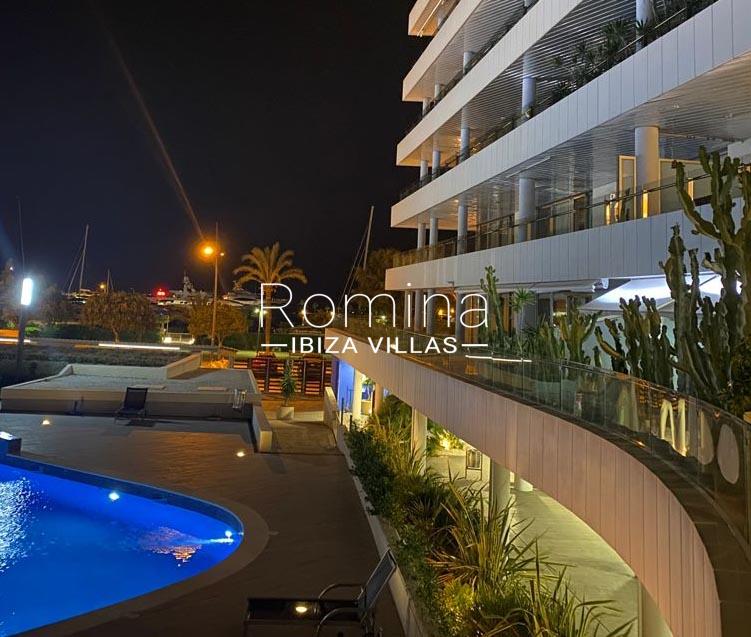 romina-ibiza-villas-rv-898-73-apto-dean-2pool by night