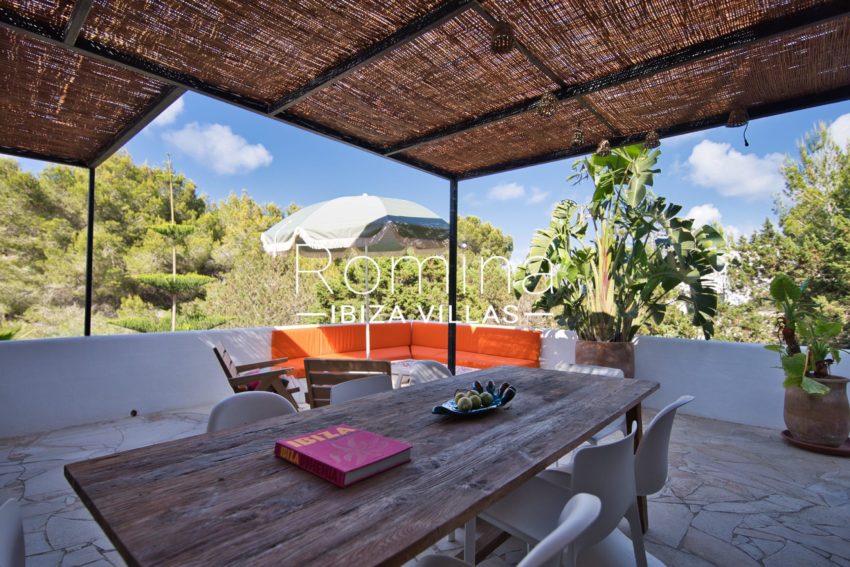 5.7 romina-ibiza-villas-rv-921-96-villa-Patchwork.