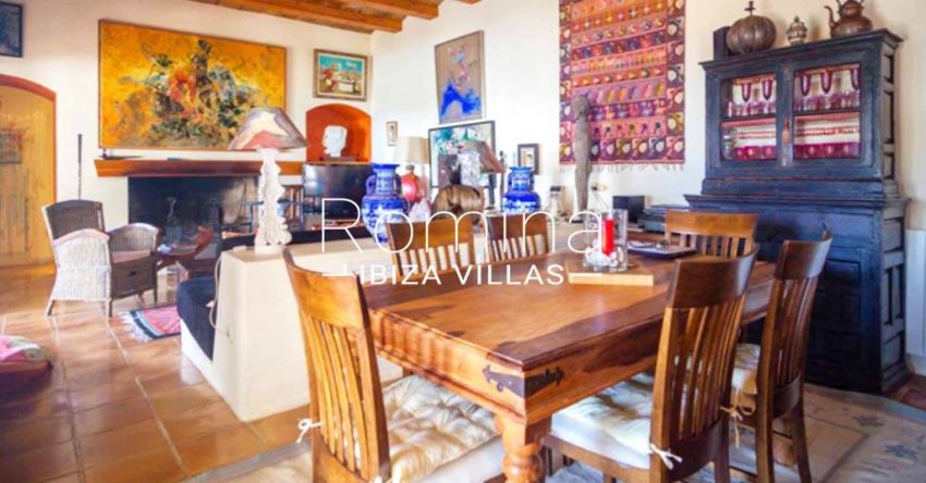 romina-ibiza-villas-rv-897-01-villa-mariola-3living dining room