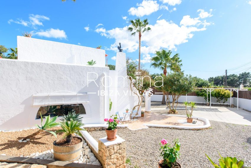 9Salinas house Ibiza Estates