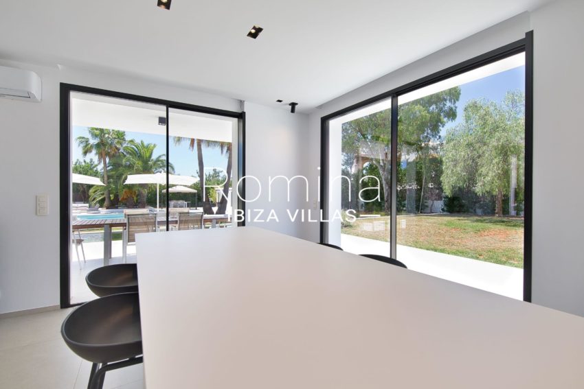 2.1 Villa Blanca RA315-01 ROMINA IBIZA VILLAS