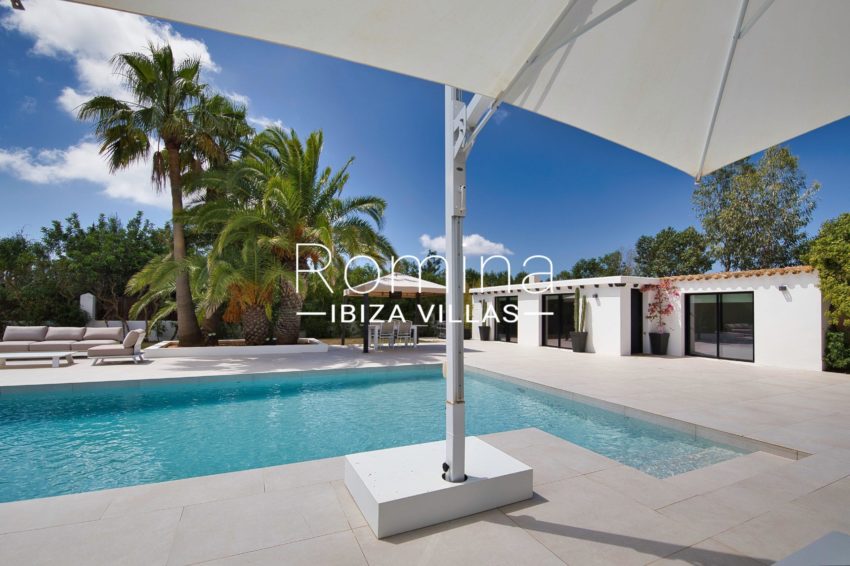 8.0 Villa Blanca RA315-01 ROMINA IBIZA VILLAS