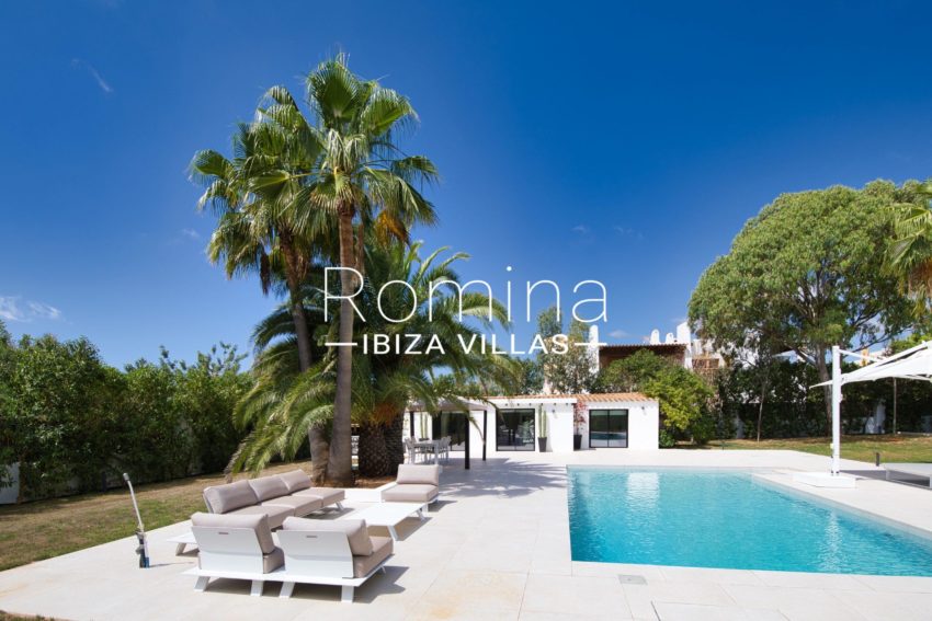 8.1.0 Villa Blanca RA315-01 ROMINA IBIZA VILLAS