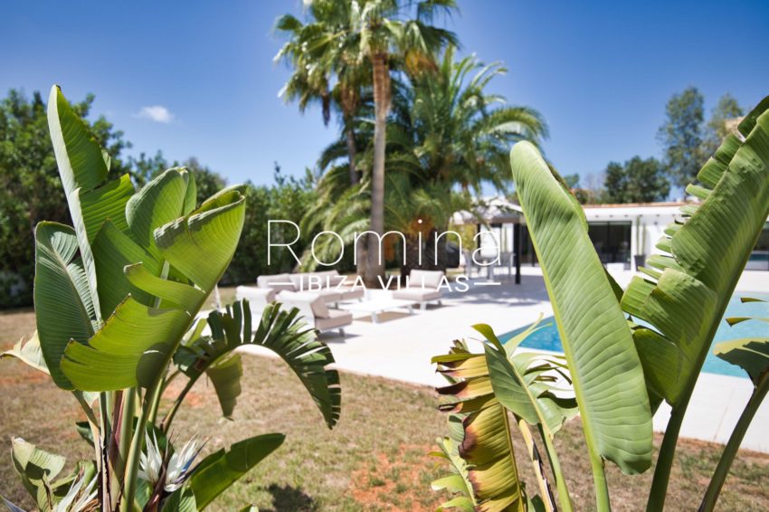 9 Villa Blanca RA315-01 ROMINA IBIZA VILLAS