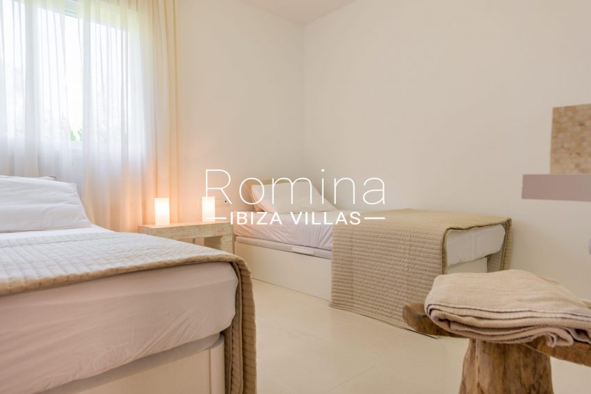 20220623182035000000_ibiza-villa-shoot-tamas-26