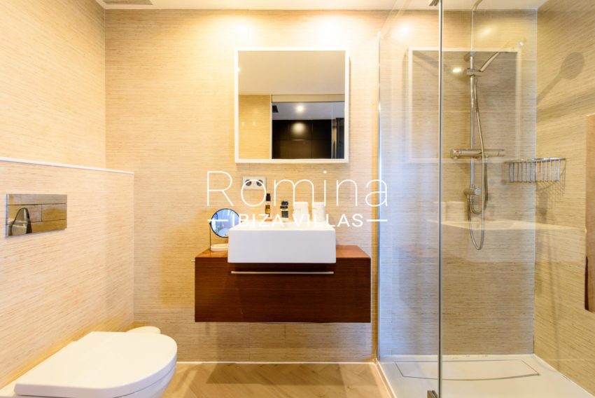 15 ROMINA IBIZA VILLAS & CO APARTAMENTO IKEBENA RV5092-71