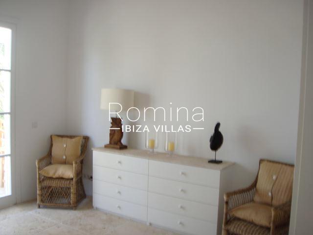 5 RV5084-01 romina ibiza villas & co.jpg