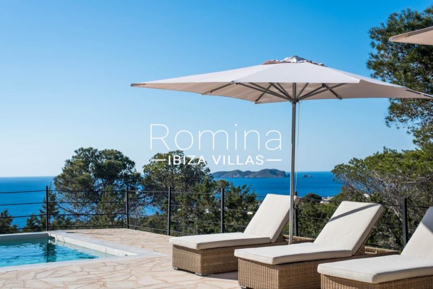 romina-ibiza-villas-ra-300-bed piscine 2