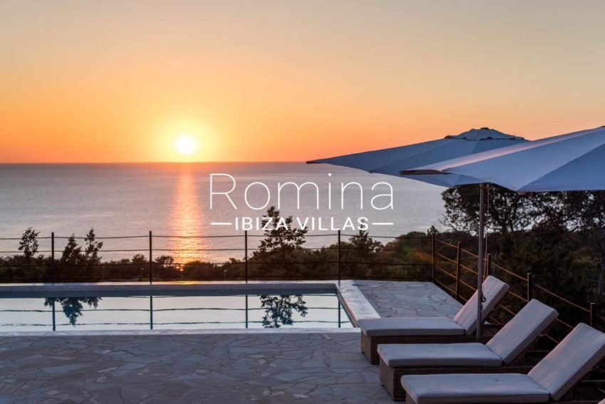 romina-ibiza-villas-ra-300-coucher-soleil
