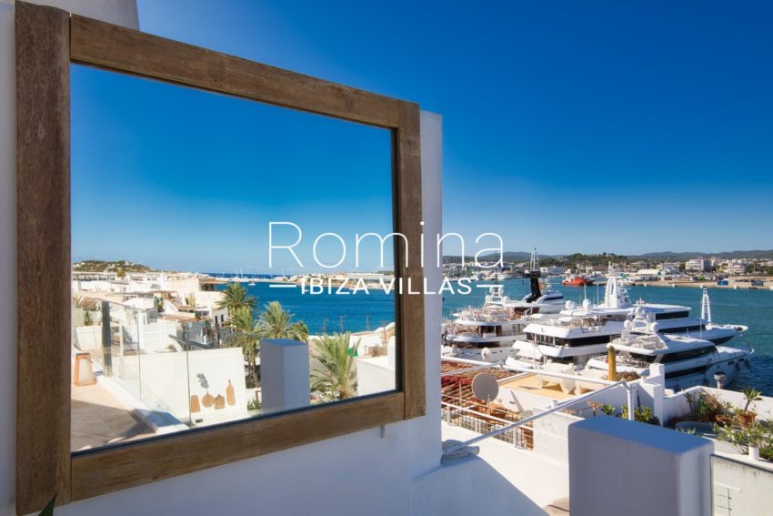 1.1 RV5109-01 Penthouse Blue Light Romina Ibiza Villas