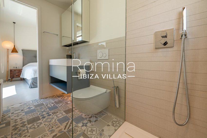 3.9 ROMINA IBIZA VILLAS VILLA MARTINET RV5120-38