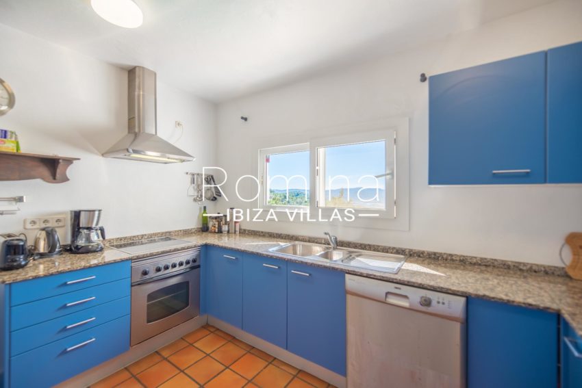 2.1 ROMINA IBIZA VILLAS CAN GERMA RV5122-57