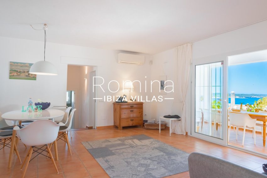 2.2 ROMINA IBIZA VILLAS CAN GERMA RV5122-57