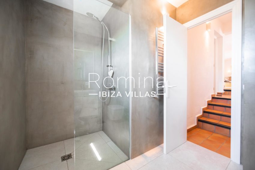 3.2 ROMINA IBIZA VILLAS CAN GERMA RV5122-57