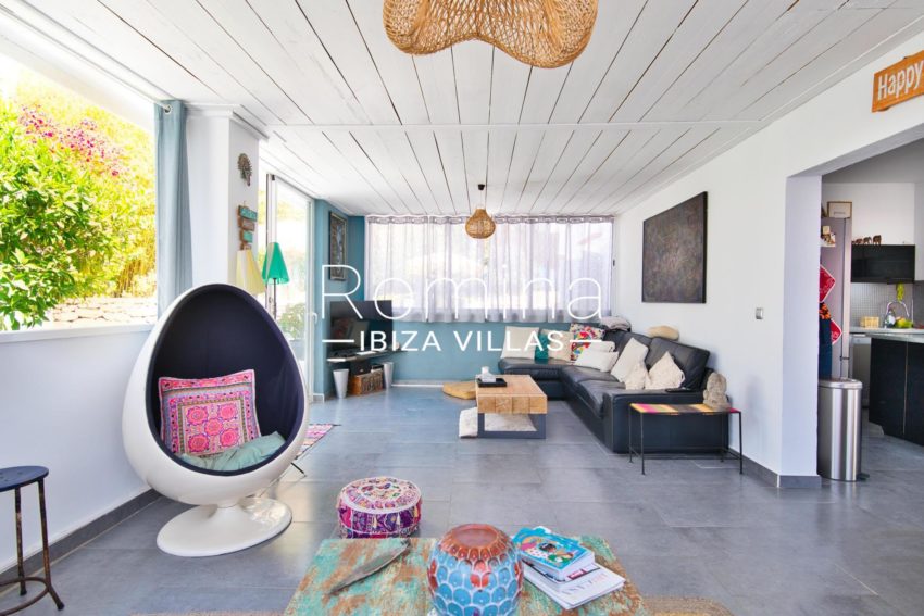2.4 RV5132-01 CASA FICUS ROMINA IBIZA VILLAS