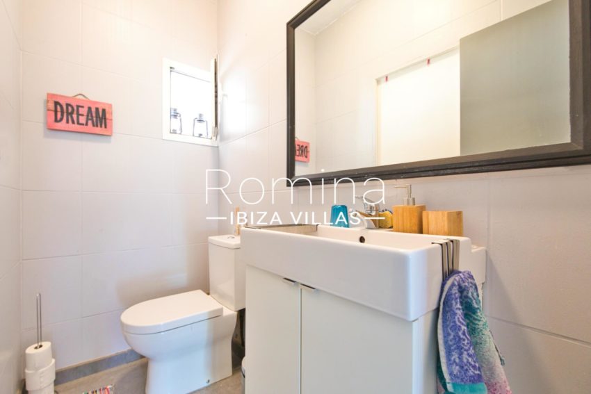 3.2 RV5132-01 CASA FICUS ROMINA IBIZA VILLAS