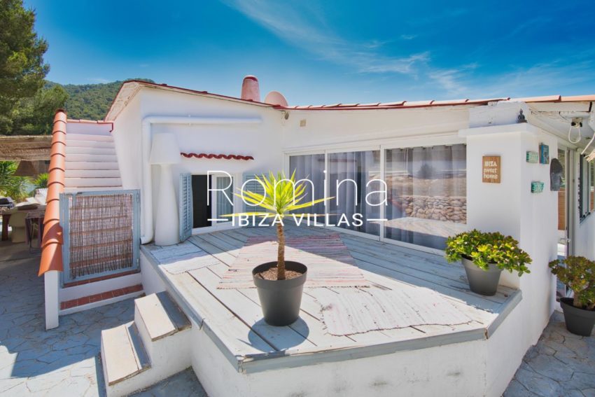 4.3 RV5132-01 CASA FICUS ROMINA IBIZA VILLAS