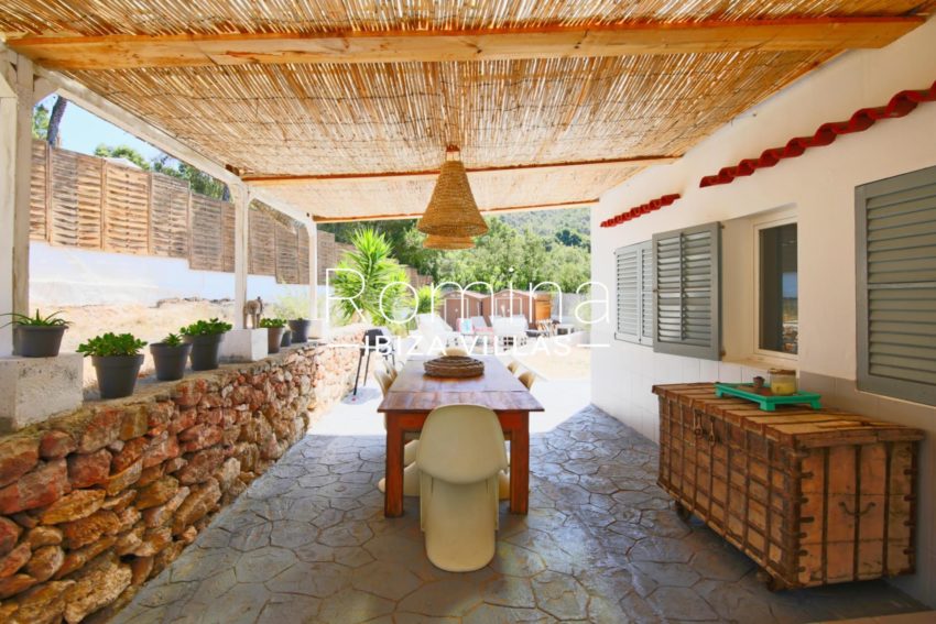 4.4 RV5132-01 CASA FICUS ROMINA IBIZA VILLAS