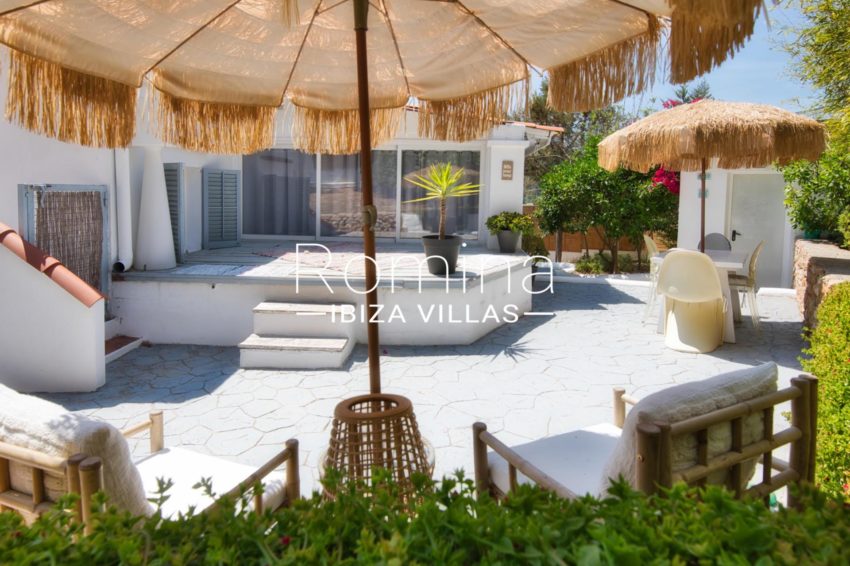 4.5 RV5132-01 CASA FICUS ROMINA IBIZA VILLAS