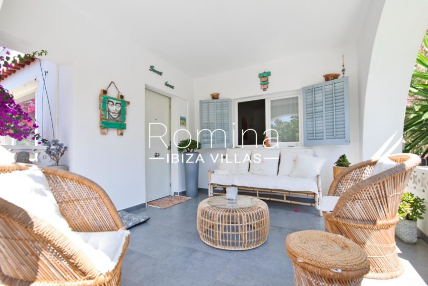 4.7 RV5132-01 CASA FICUS ROMINA IBIZA VILLAS