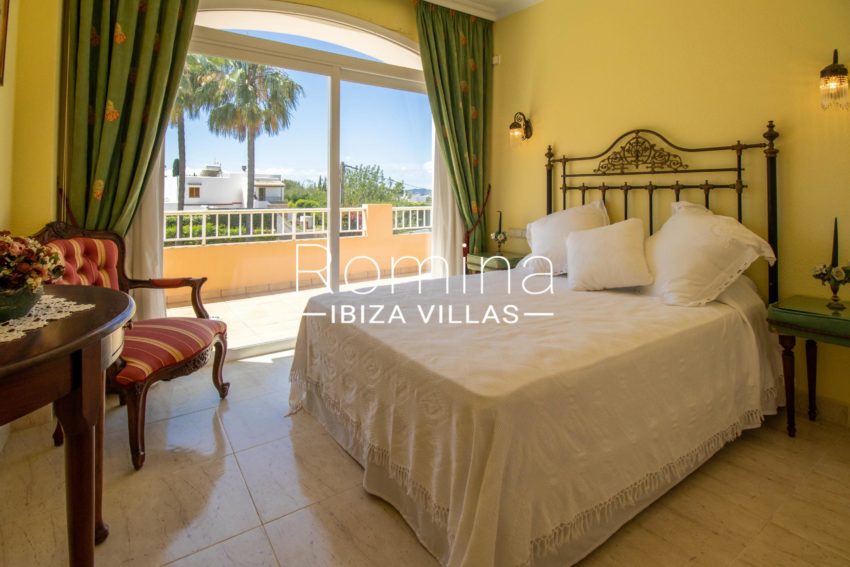 4.8 ROMINA IBIZA VILLAS RV5133-47 Villa Lluis