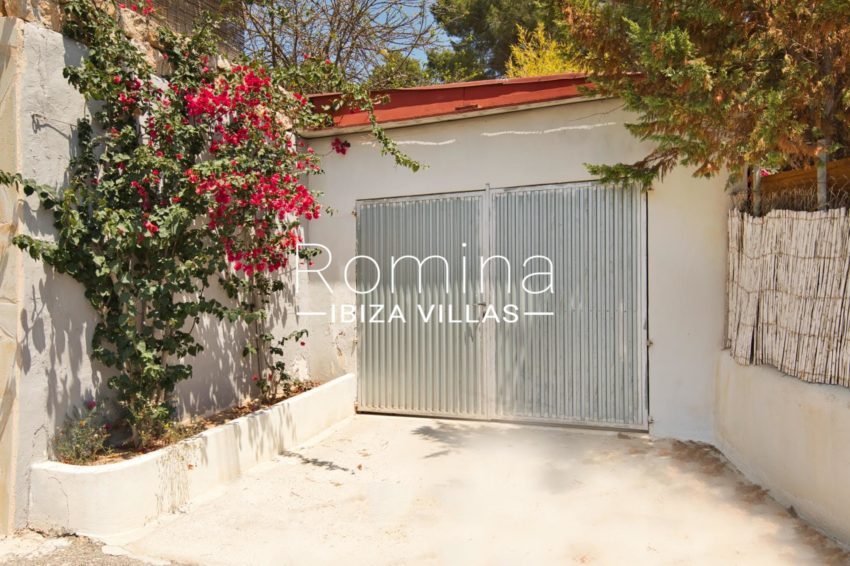 4.9 RV5132-01 CASA FICUS ROMINA IBIZA VILLAS