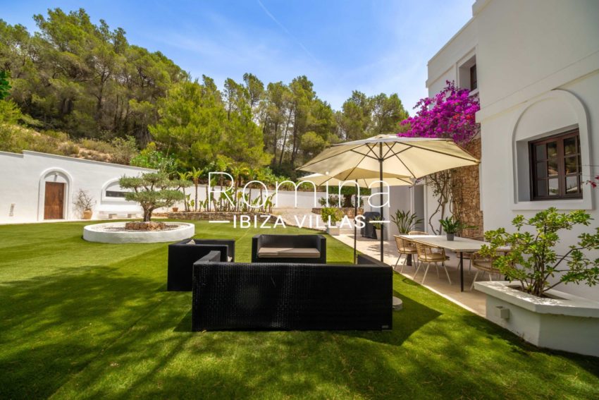 1.1 RV5144-48 Villa Allure Romina Ibiza Villas