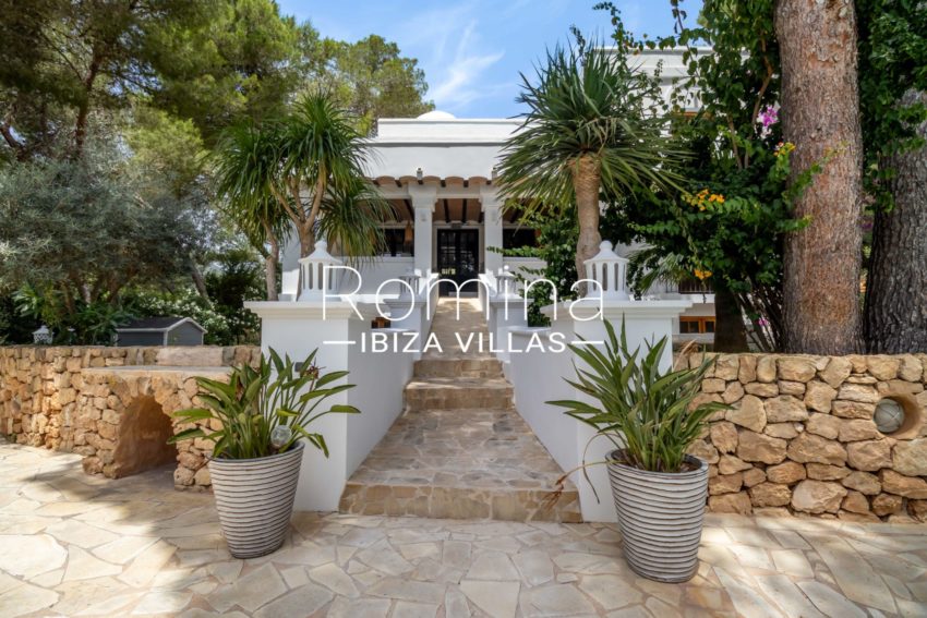 1.6 RV5144-48 Villa Allure Romina Ibiza Villas