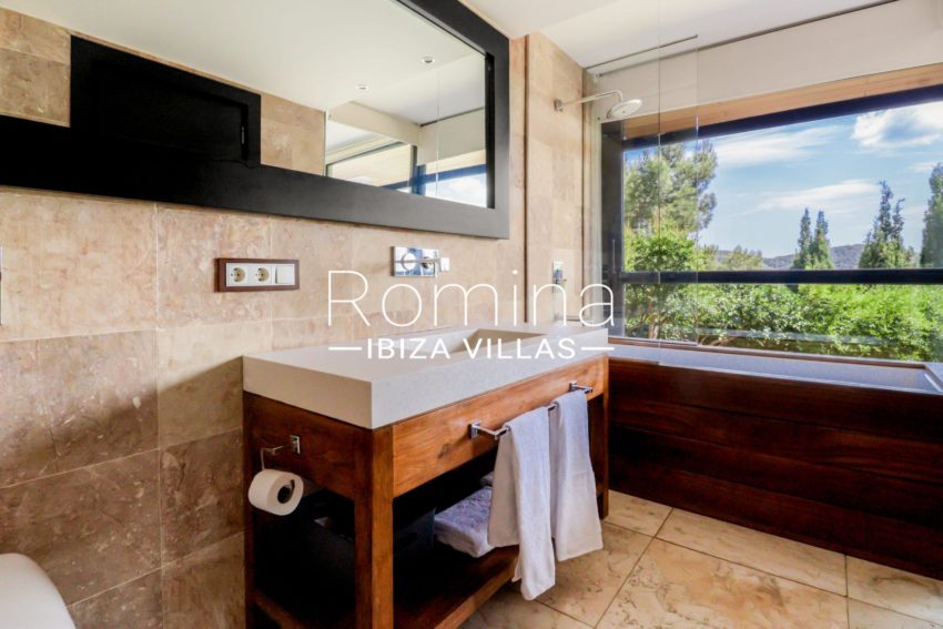 4.4 Rv5137-48 Villa Can Furnet Views Romina Ibiza