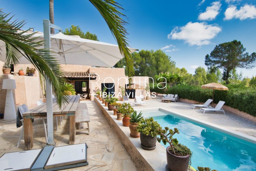 1.1 RV5146-01 Villa Kasbah Romina Ibiza Villas