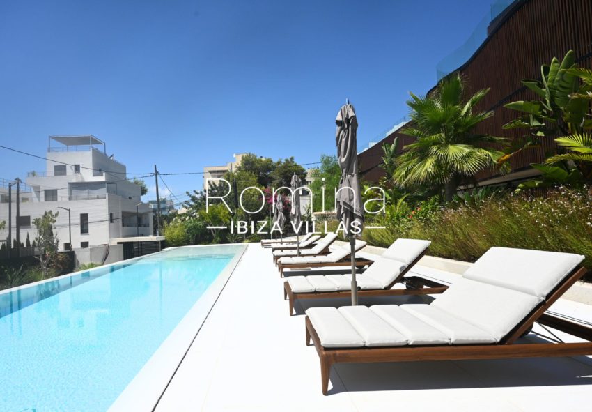1.2.1 RV5151-02 Penthouse Urbania Romina Ibiza Villas