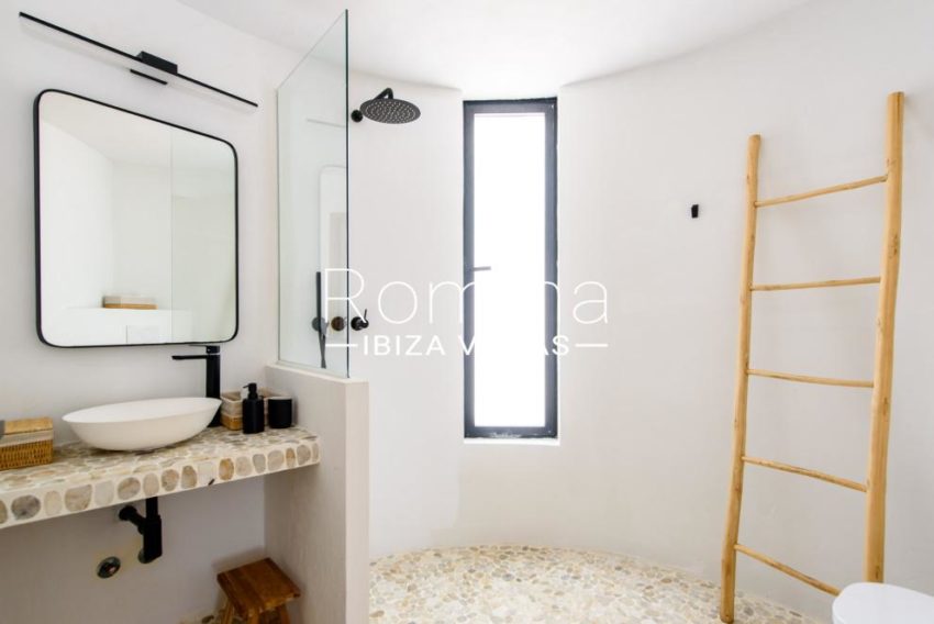 6.1 RV5143-56 Villa Amouage romina ibiza villas