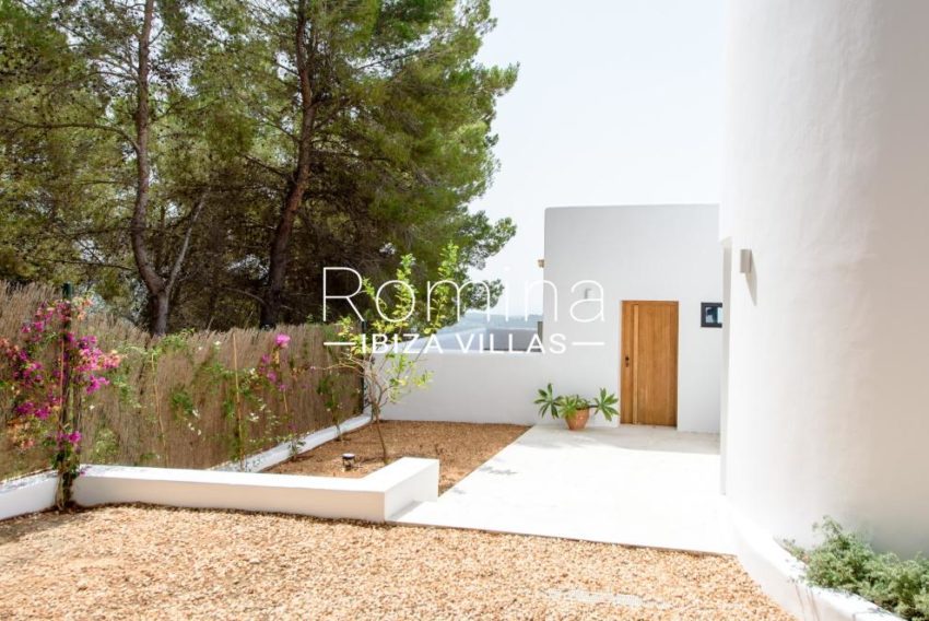 7.6 RV5143-56 Villa Amouage romina ibiza villas