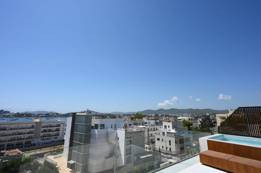 8.1 RV5151-02 Penthouse Urbania Romina Ibiza Villas